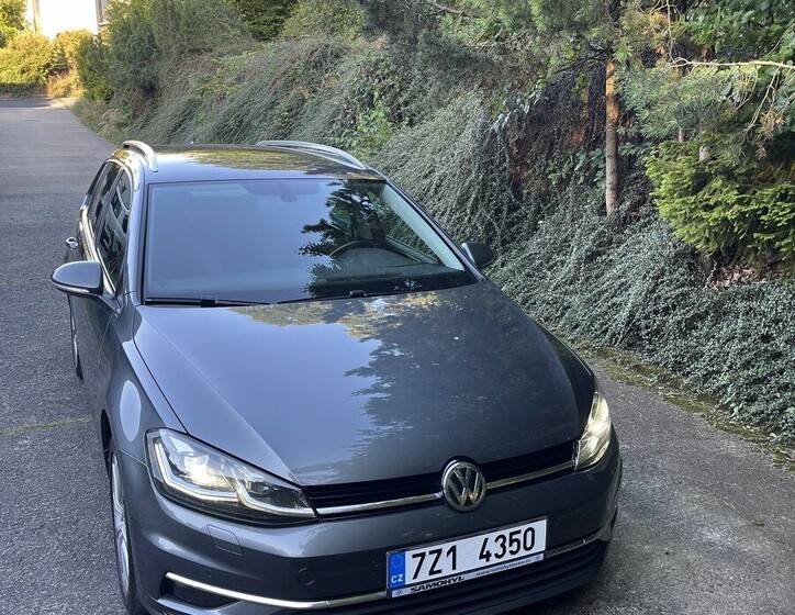 Volkswagen Golf 1