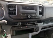 Toyota ProAce 9