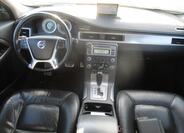 Volvo XC70 13