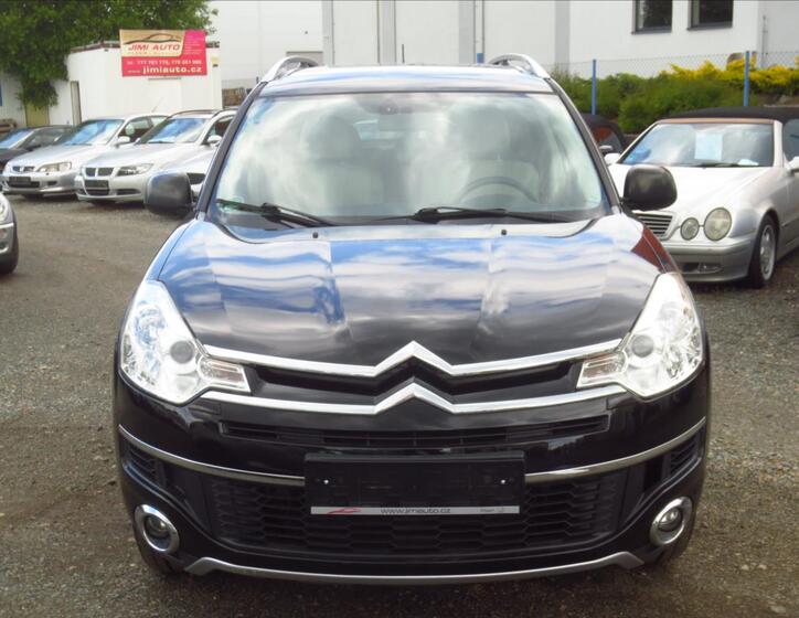 Citroën C-Crosser 7
