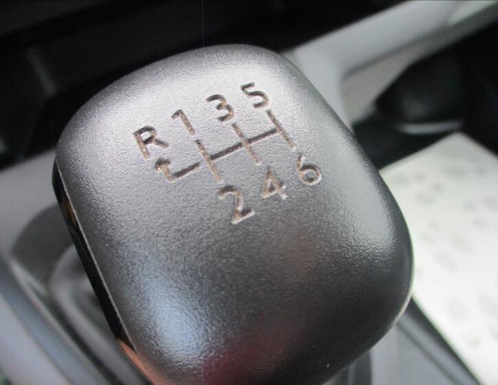 Peugeot Expert 21