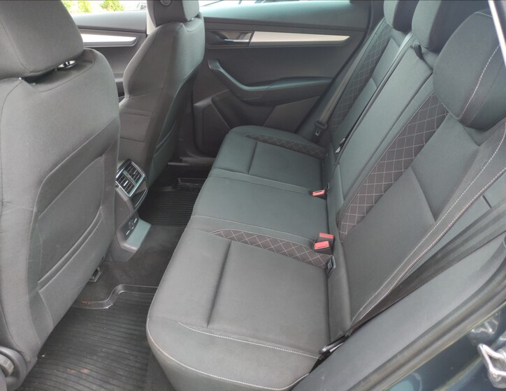 Škoda Karoq 8