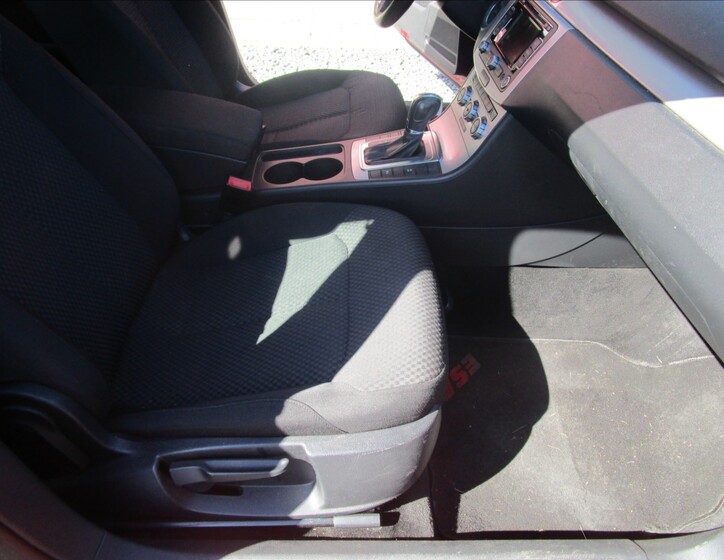 Volkswagen Passat 17