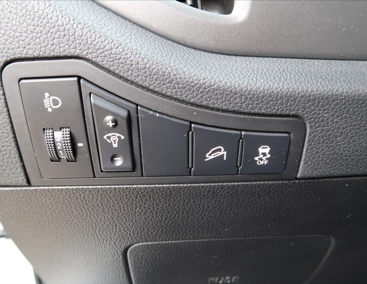 KIA Sportage 16