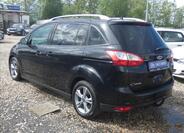 Ford Grand C-MAX 6