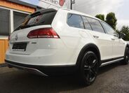 Volkswagen Golf 42