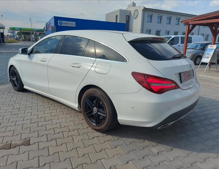 Mercedes-Benz CLA 6