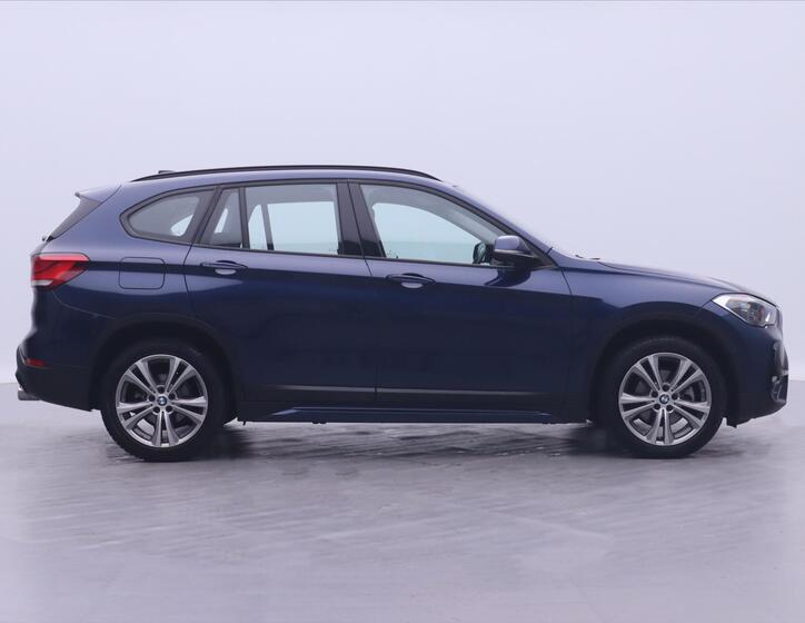 BMW X1 8