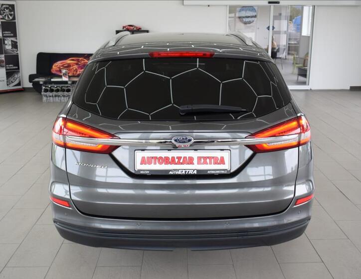 Ford Mondeo 7