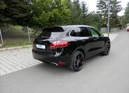 Porsche Cayenne 9