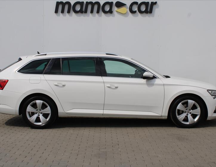 Škoda Superb 8