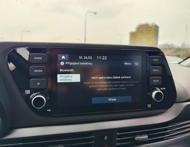 Hyundai i20 15