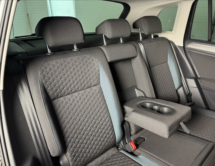 Volkswagen Tiguan 14