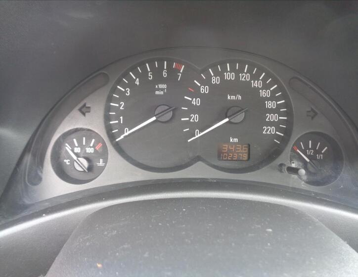 Opel Corsa 14