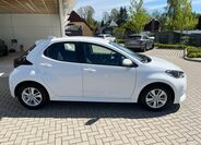Toyota Yaris 7