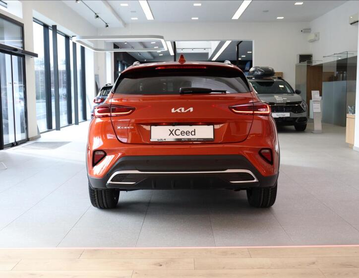 KIA XCeed 6