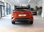 KIA XCeed 6