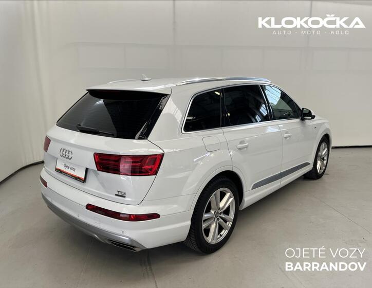 Audi Q7 2