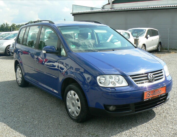 Volkswagen Touran 2