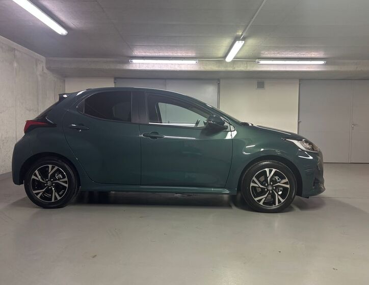 Toyota Yaris 4