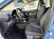 Toyota Yaris 8