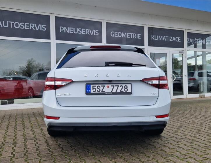 Škoda Superb 6
