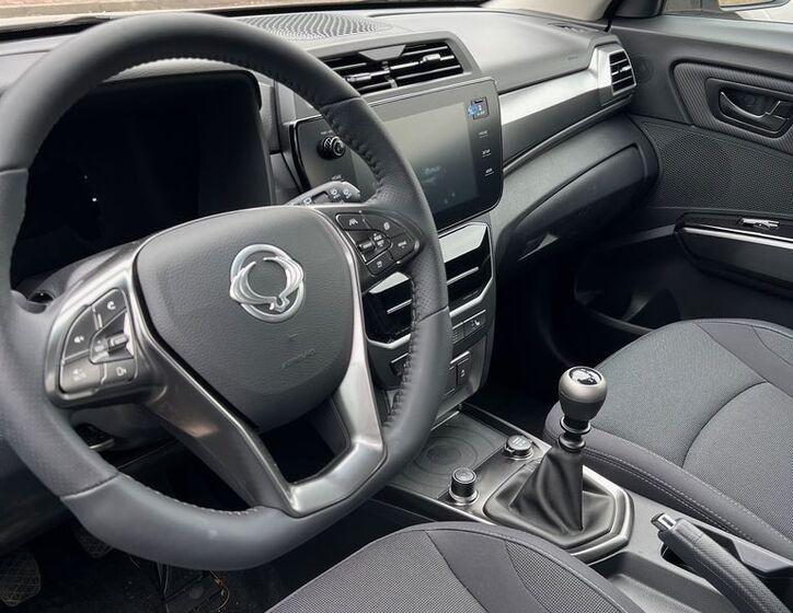SsangYong Tivoli 6