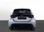 Toyota Yaris 6