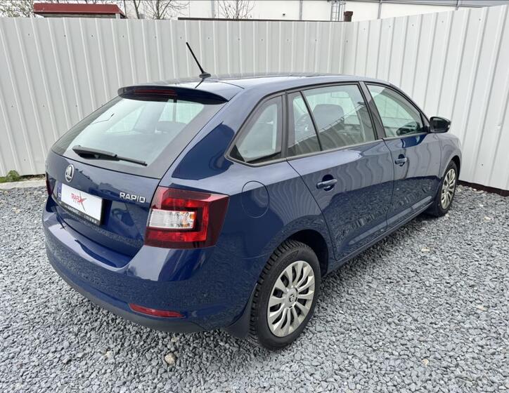 Škoda Rapid 13