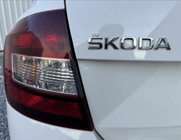 Škoda Rapid 15