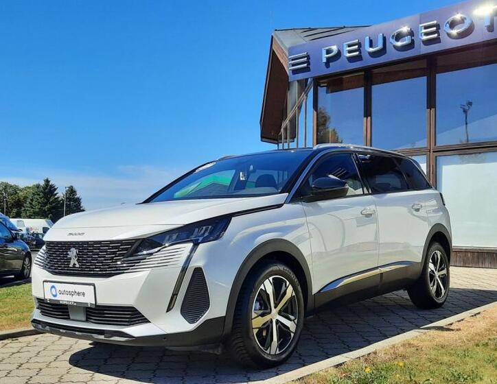 Peugeot 5008 1