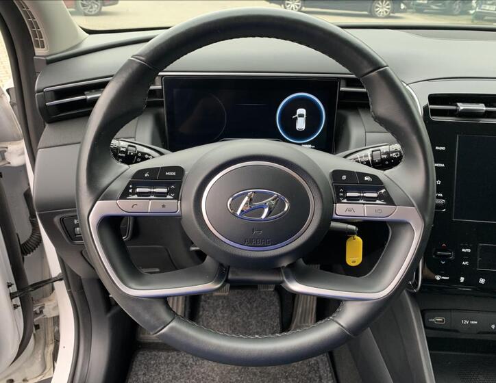 Hyundai Tucson 24