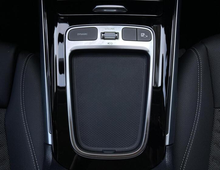Mercedes-Benz GLB 15