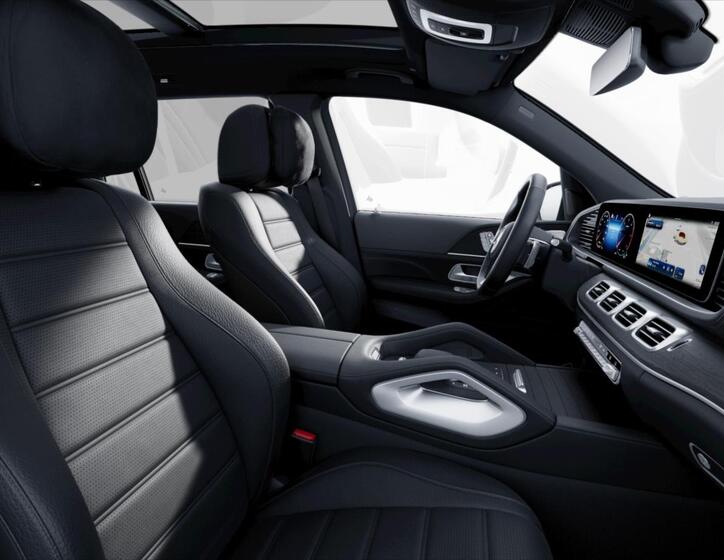 Mercedes-Benz GLS 7