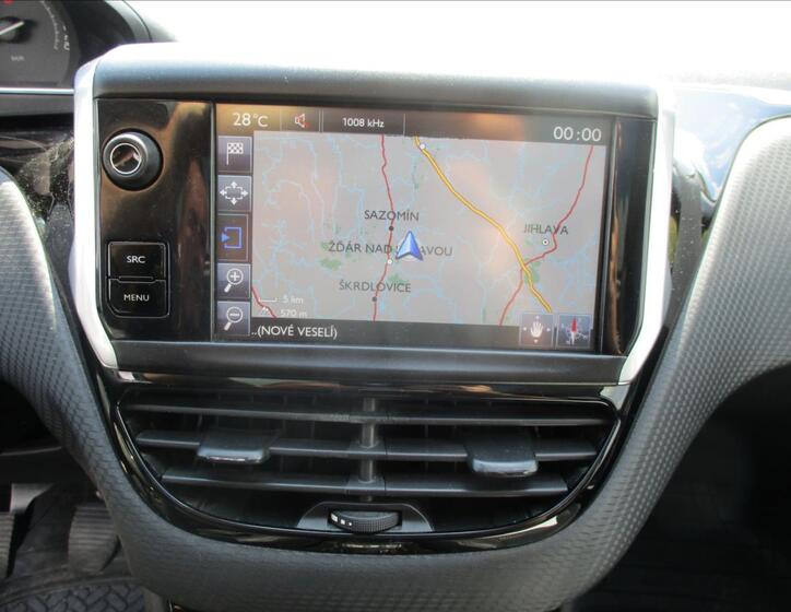 Peugeot 2008 18