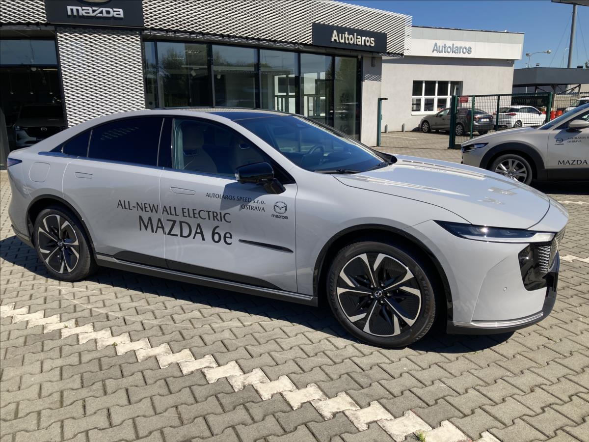 Mazda 6e