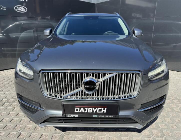Volvo XC90 4