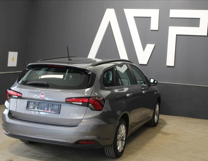 Fiat Tipo 6