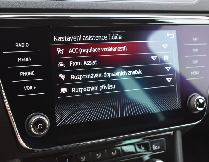 Škoda Superb 43