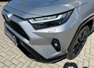 Toyota RAV4 10
