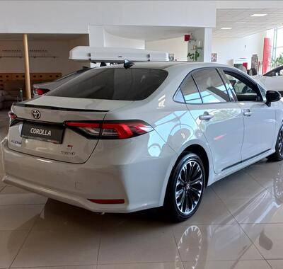 Toyota Corolla 5