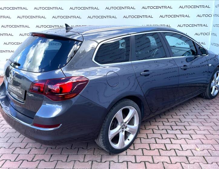 Opel Astra 4
