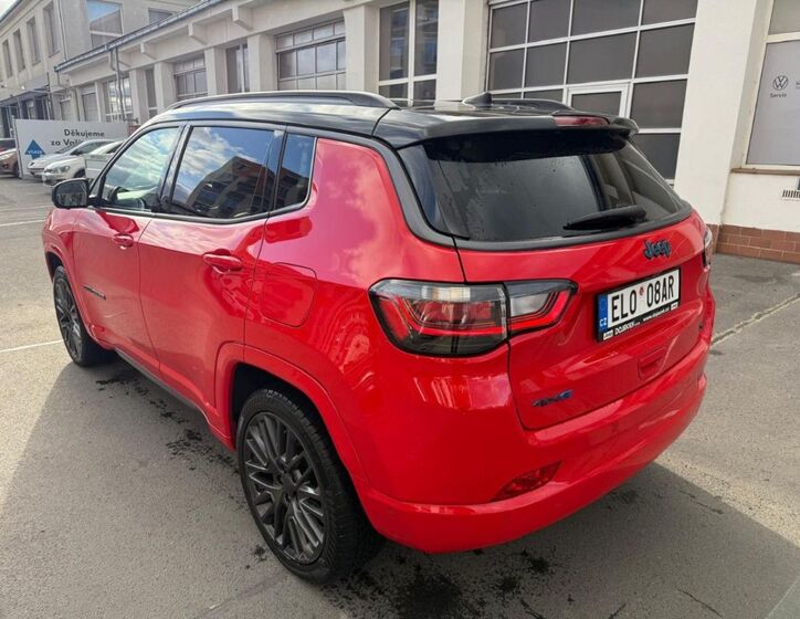 Jeep Compass 6