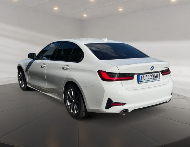 BMW Řada 3 4