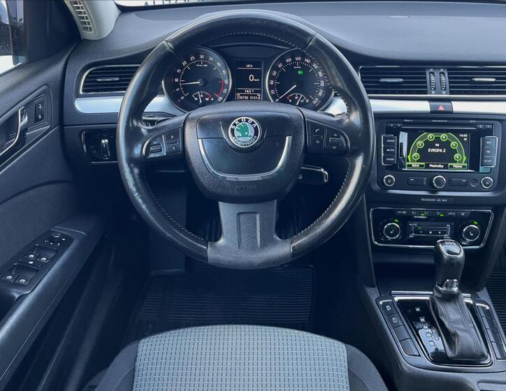Škoda Superb 13