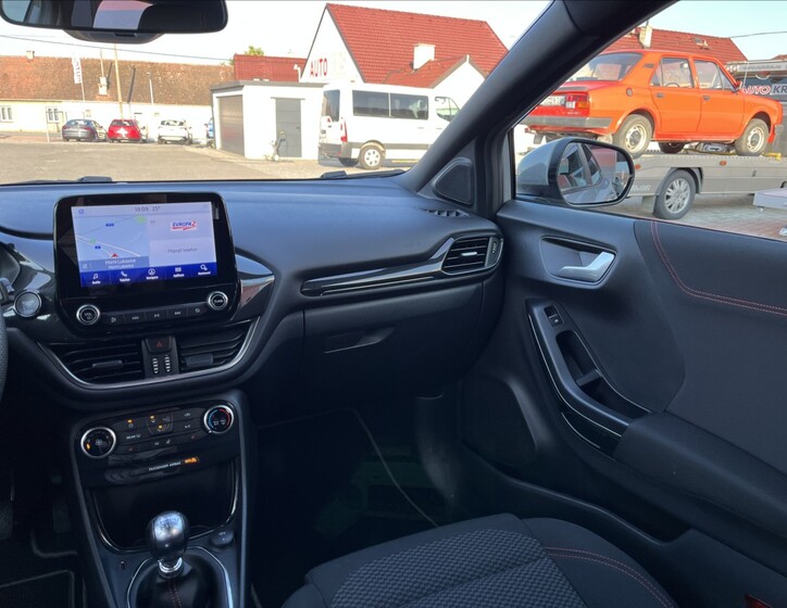 Ford Puma 25