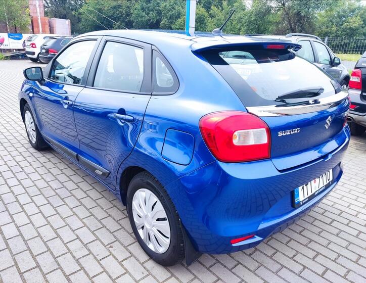 Suzuki Baleno 4