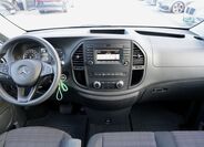 Mercedes-Benz Vito 21