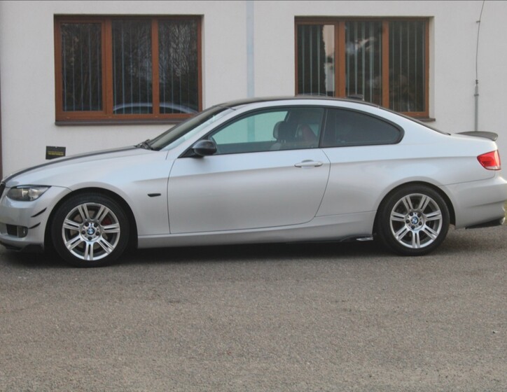 BMW Řada 3 6