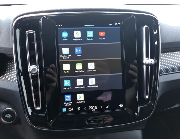 Volvo XC40 20